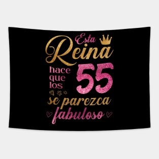 Esta Reina hace que los 55 se parezca fabuloso Tapestry