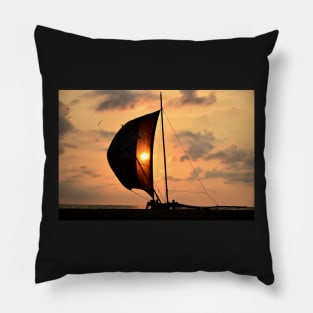 Coucher de soleil au Sri Lanka Pillow