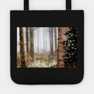 Creeping Ivy Tote