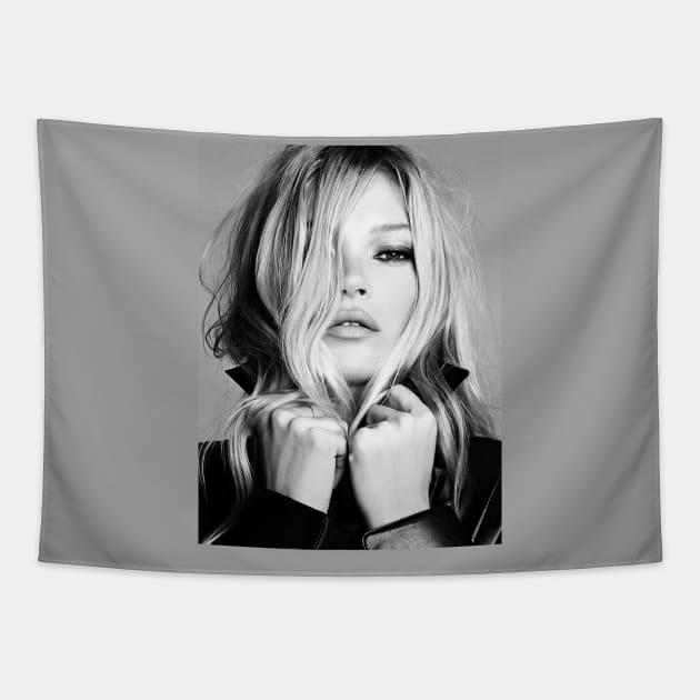 Kate Moss, Supermodel, Heroin Chic Tapestry by ZiggyPrint