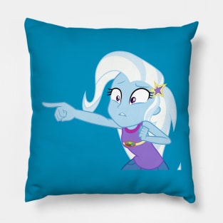 Camper Trixie pointing Pillow