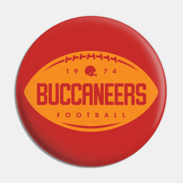 deadmansupplyco Vintage Football - Tampa Bay Buccaneers (Orange Buccaneers Wordmark) T-Shirt