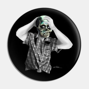 Skull Mask - colour splash Pin