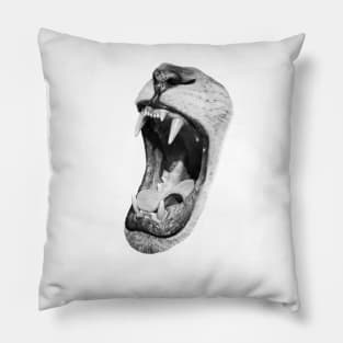 Cut out of an image of a lion roaring Pillow