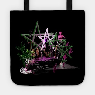 queen of the skeletons Tote