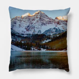 Maroon Bells in the Morning Pillow