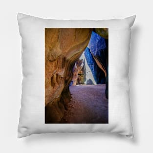 8918 canyon walk Pillow