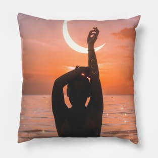 Moon kissed Pillow