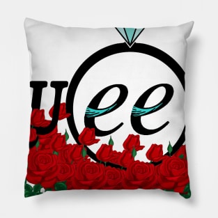 wonderful the Queen Pillow