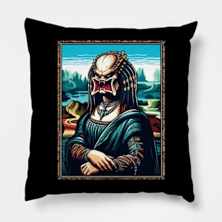 Predator x Mona lisa Pillow