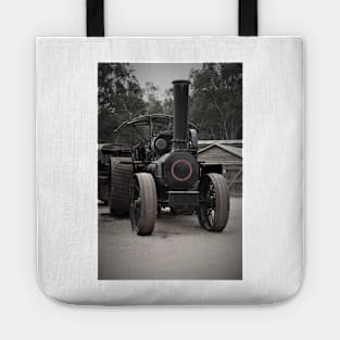 Vintage steam traction engine Tote