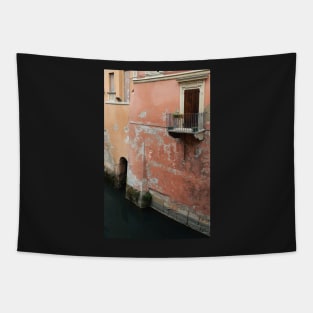 Waterfront Living. Mantua, Italy Tapestry