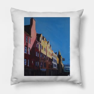 Edinburgh, The Foot Of The Royal Mile Pillow