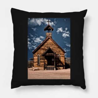 Chapel On The Mount Pillow