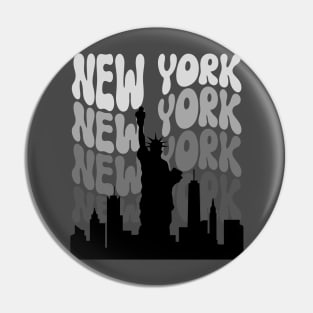 Retro New York Statue of Liberty Pin