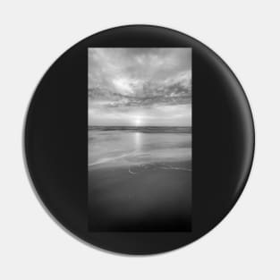 Silky Black & White Beachfront Pin