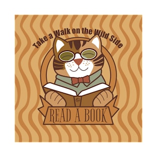 Tiger Cat Book Lover T-Shirt