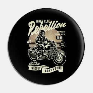 Skull Motorbiker Pin