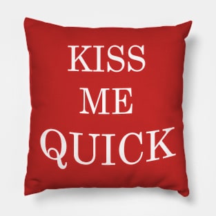 Kiss me Q Pillow