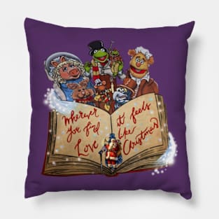 the muppet christmas carol vintage santa clause Pillow