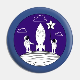 Starship to the moon Pin