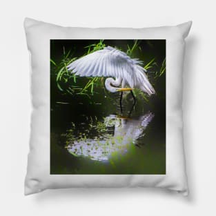 Preening egret Pillow