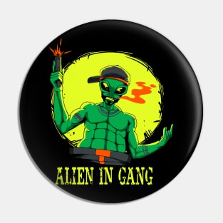 Alien gangster Pin