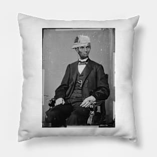 KID LINCOLN portrait Pillow