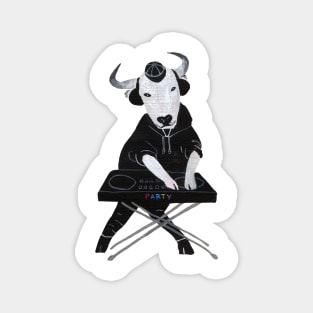 Bull DJ Magnet