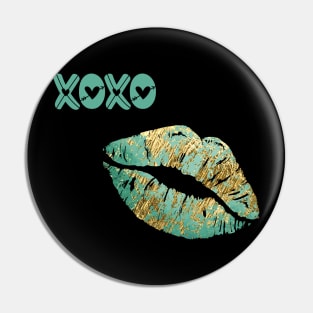 Turquoise and Gold Lips Pin