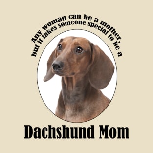 Dachshund Mom T-Shirt