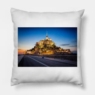 Mont Saint Michel Pillow