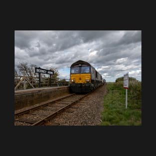 Class 66 RHTT Train T-Shirt