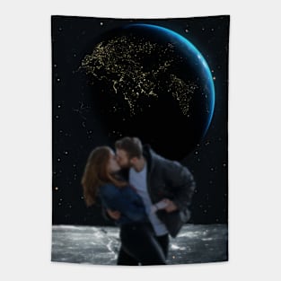 LOVERS IN THE NIGHT. Tapestry