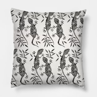 gecko black Pillow