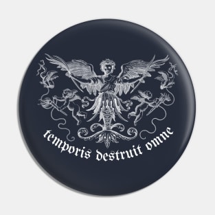 Temporis Destruit Omne - Time Destroys Everything t-shirt Pin