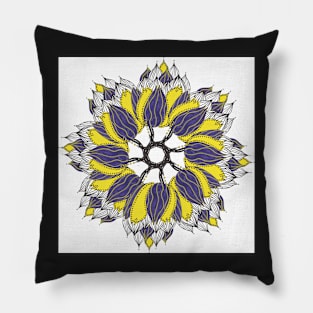 round of flowers Pillow