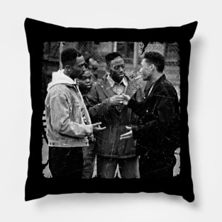 RETRO JUICE 90 RAPPER Pillow