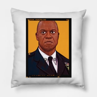 Captain Holt, Andre Braugher Pillow