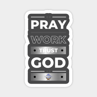 PRAY Magnet