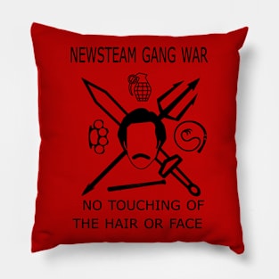 Newsteam Gang War Pillow