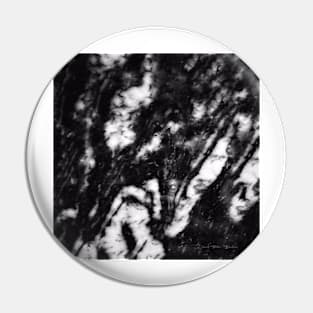 Dream - Black and White Pin