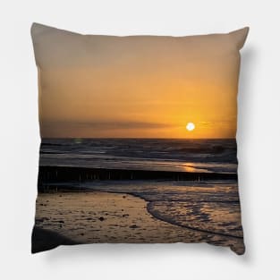 beach sunset Pillow