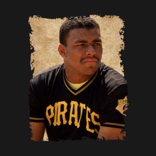 Bobby Bonila in Pittsburgh Pirates T-Shirt