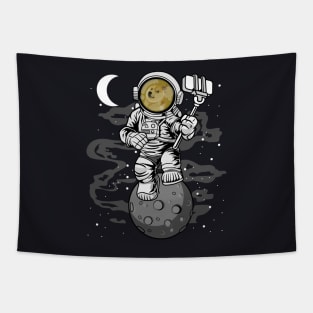 Astronaut Selfie Dogecoin DOGE Coin To The Moon Crypto Token Cryptocurrency Wallet Birthday Gift For Men Women Kids Tapestry