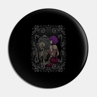 Skeleton mirror image of gothic lady - inside dead - Gothic Pin