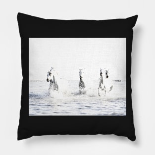 Wild Horses, White horses, Horse print, Horse art, Wall art, Wall decor, Trendy print, Animal print, Interior Pillow