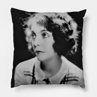 Zasu Pitts 3 Pillow