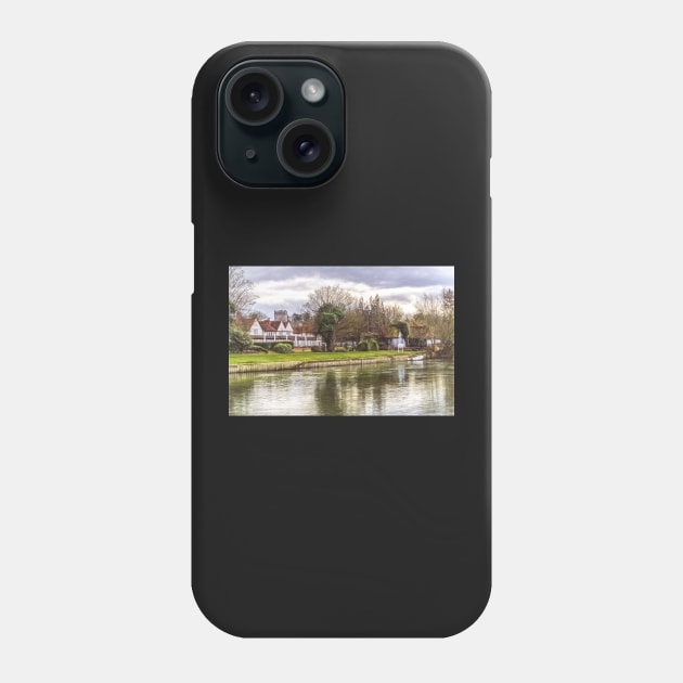 Sonning-on-Thames Phone Case by IanWL