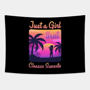 Just a Girl that Chases Sunsets, Best retro vintage Photographer gift Tapestry